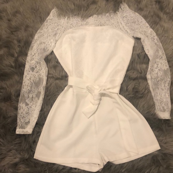 NEW- white lace appliqué romper with tie belt - Picture 3 of 5